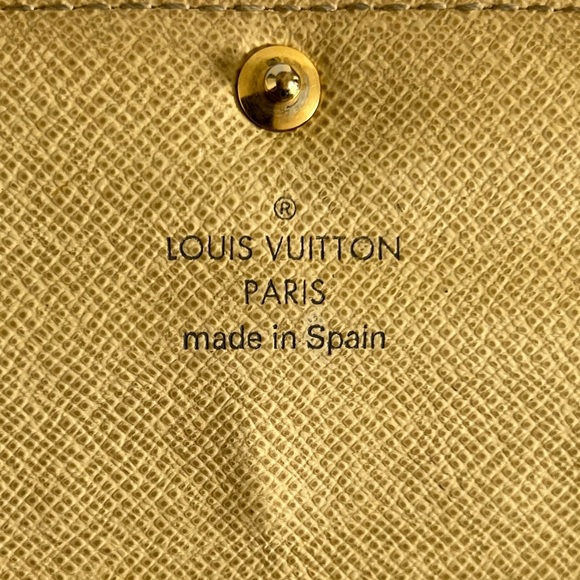 Louis Vuitton Damier Azur Sarah Wallet - Picture 3 of 13